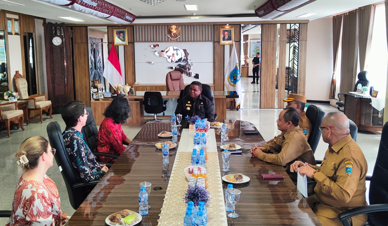 Konsulat Jenderal Australia Temui Pj. Gubernur Papua Barat Bahas Kelanjutan Program Kolaborasi