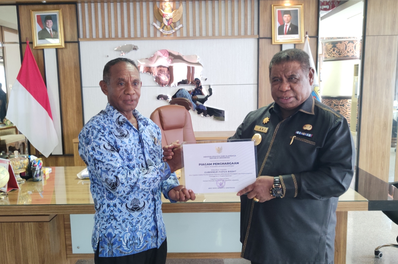 Papua Barat Raih Penghargaan IPP dari Kemenpora RI, 1 Perwakilan Juga Ikut Pertukaran Pemuda Nasional 2024