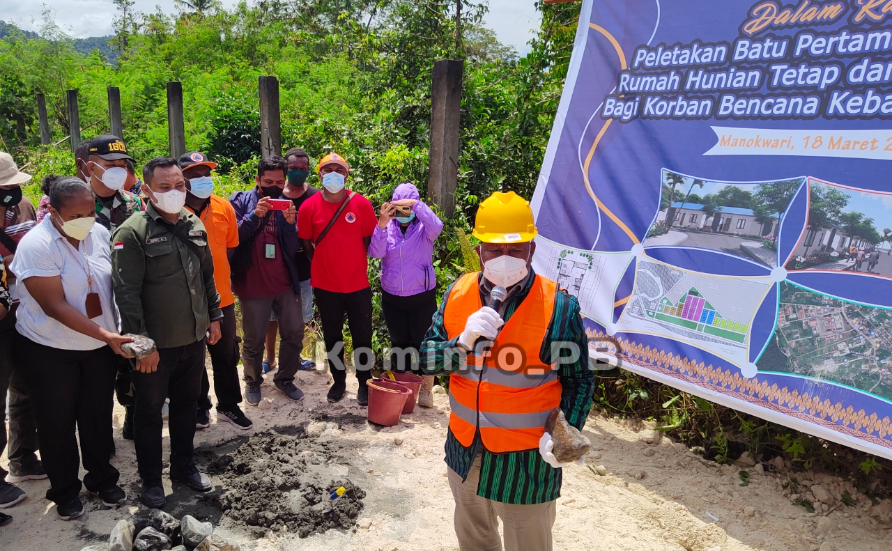 Gubernur Papua Barat Letakan Batu Pertama Hunian Tetap Korban Kebakaran Borobudur