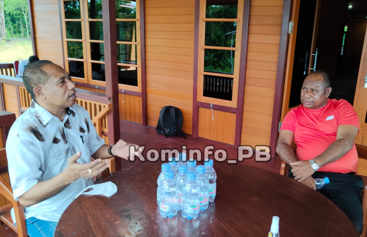 Kadis Kominfo Perstatik PB Temui Bupati Mansel Lapor Pengembangan Infrastruktur Telekomunikasi Informasi