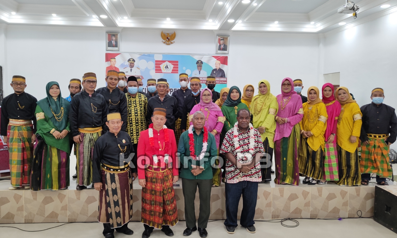 Gubernur Hadiri Pelantikan BPD KKSS Kabupaten Sorong Periode 2021-2026