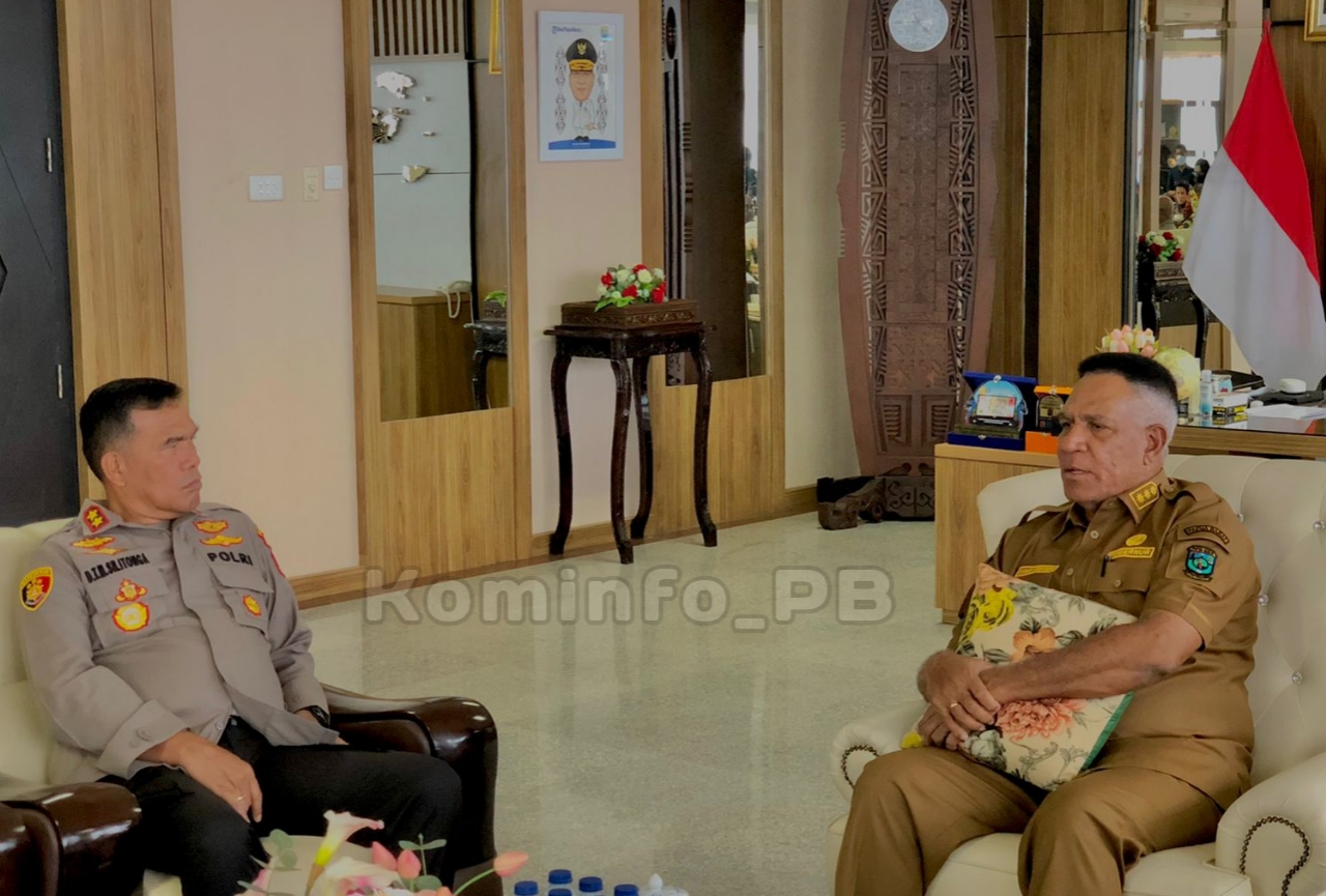 Pj. Gubernur Waterpauw Terima Kunjungan Perdana Kapolda Papua Barat, Banyak Topik Dibahas