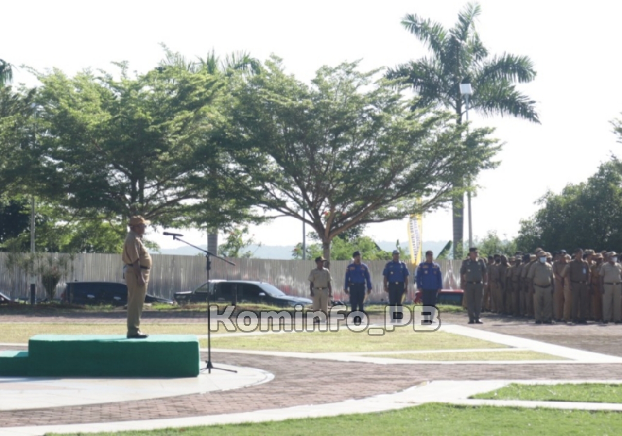 Apel Pagi, Sekda Uraikan Hak dan Kewajiban ASN Pemprov Papua Barat