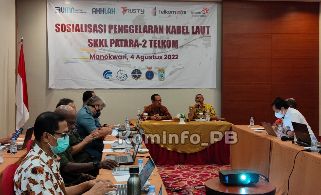 Kadis Kominfo Papua Barat Minta Dukungan Akses Jaringan Saat Sosialisasi Penggelaran Kabel Laut SKKL PATARA-2 Telkom