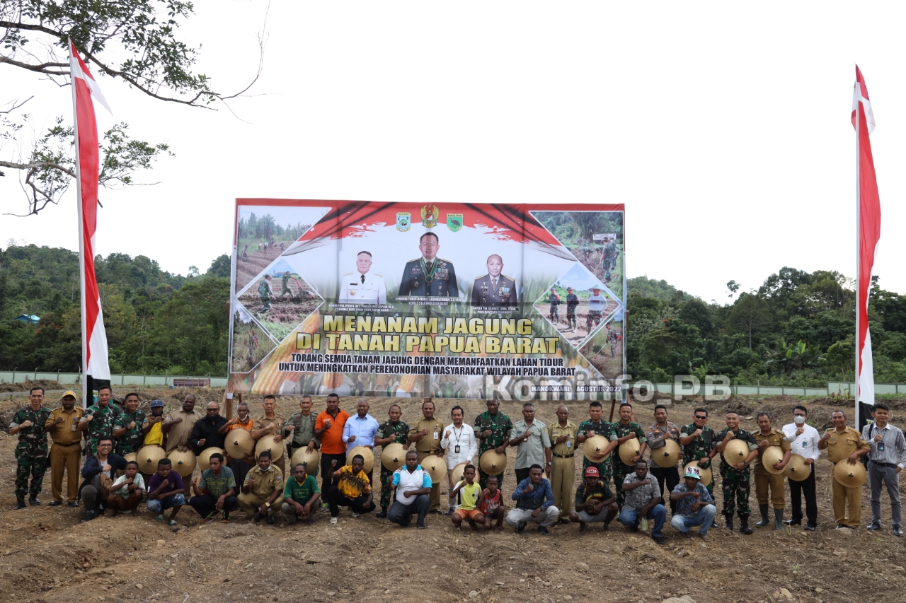 Menanam Jagung Serempak Wilayah Kodam XVIII Kasuari, Pj. Gubernur Harap Berdampak Pada Produktivitas Pangan