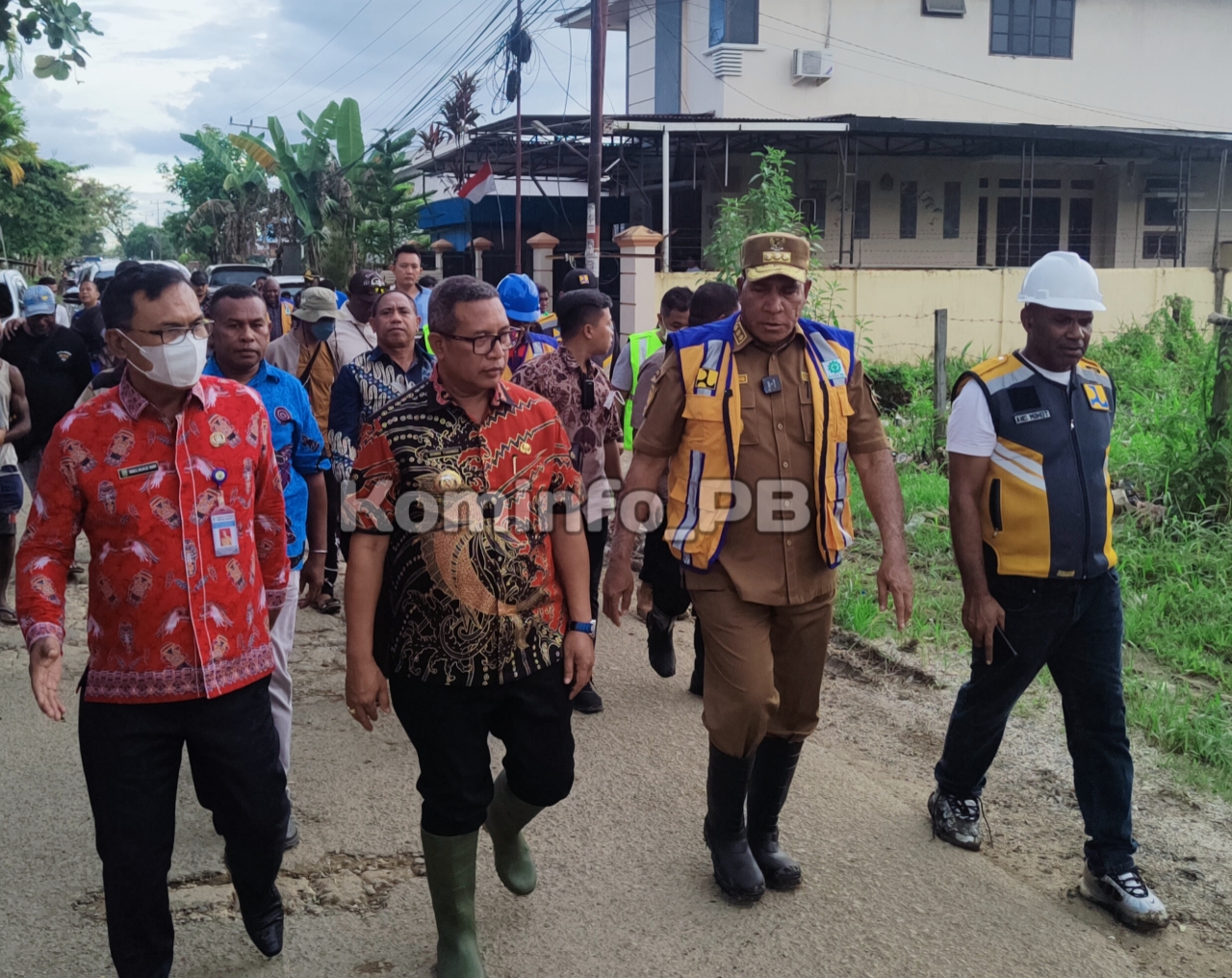 Pj. Gubernur Waterpauw Setuju Usulan Plt. Kadis PUPR Papua Barat Gunakan