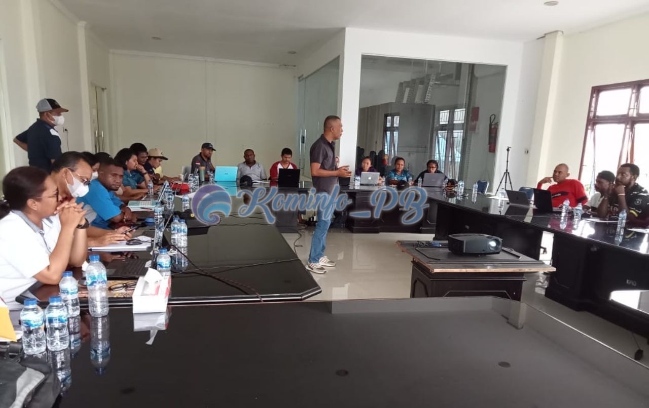 ASN Diskominfo Perstatik Papua Barat Merespon Baik Sistem Aplikasi E-kinerja