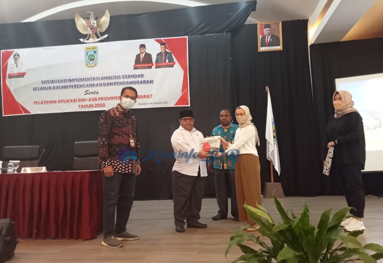 Penjabat Gubernur Papua Barat Tekanan Kualitas Perencanaan Daerah Saat Sosialisasi ASB