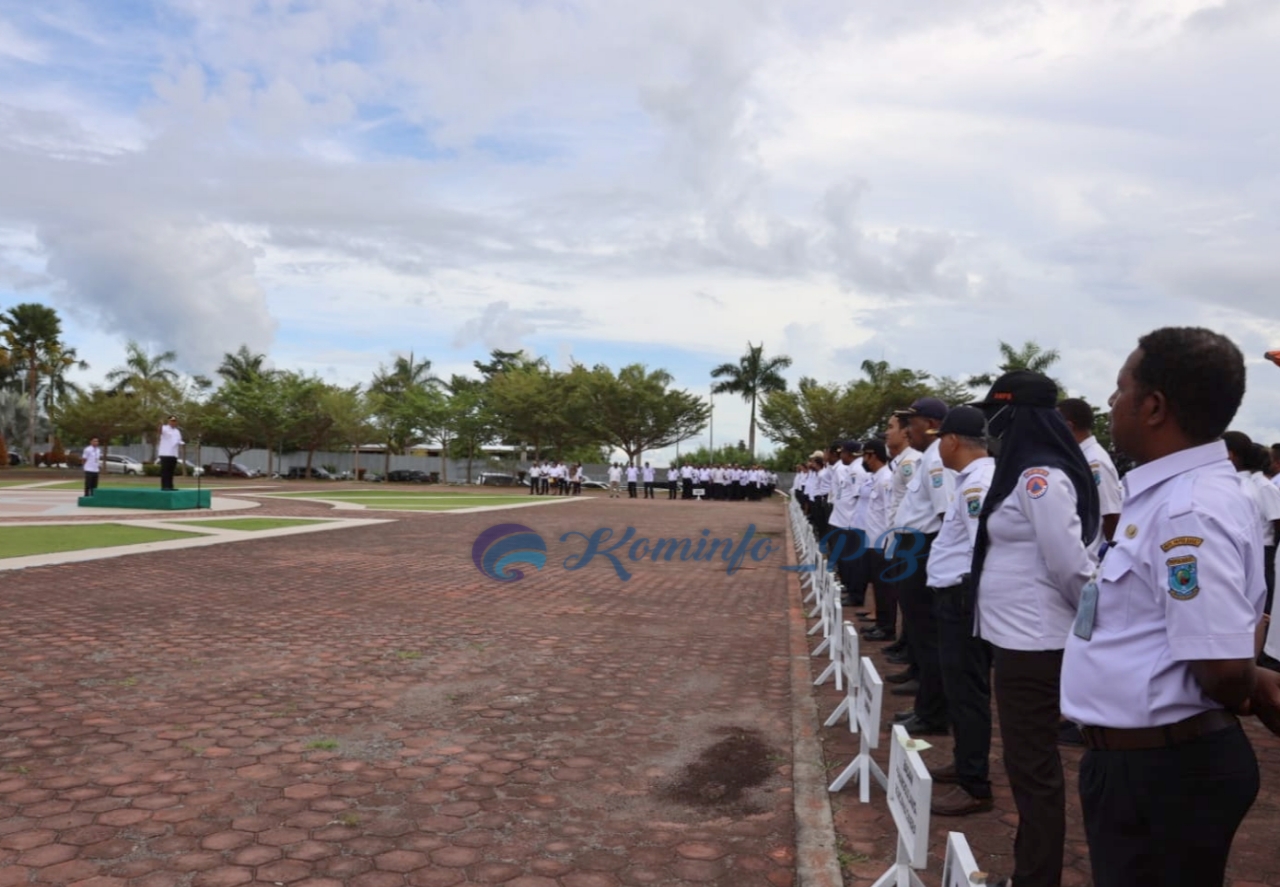 Penjabat Gubernur Papua Barat Beri Peringatan Keras Pentingnya Loyalitas