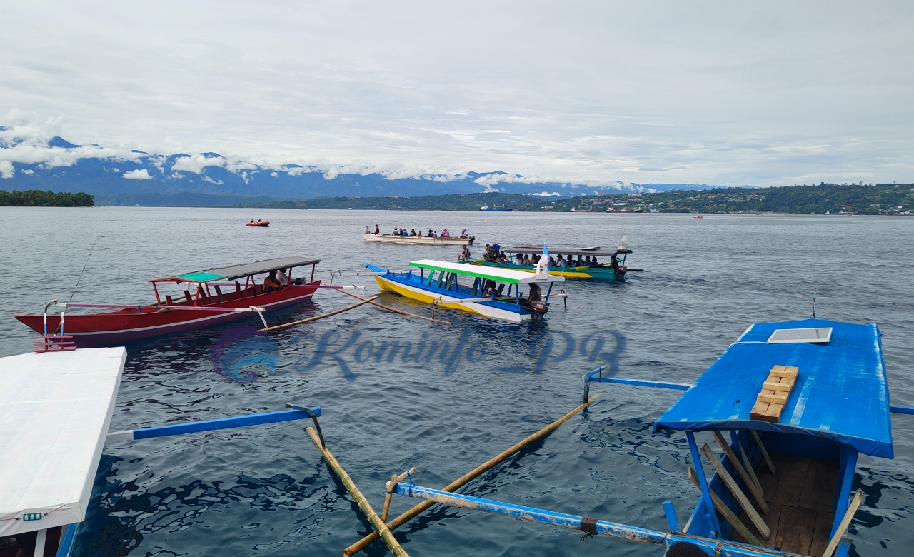 Motorace Perahu Kwawi-Mansinam Harap Pengembangan Situs Injil Dukung [...]