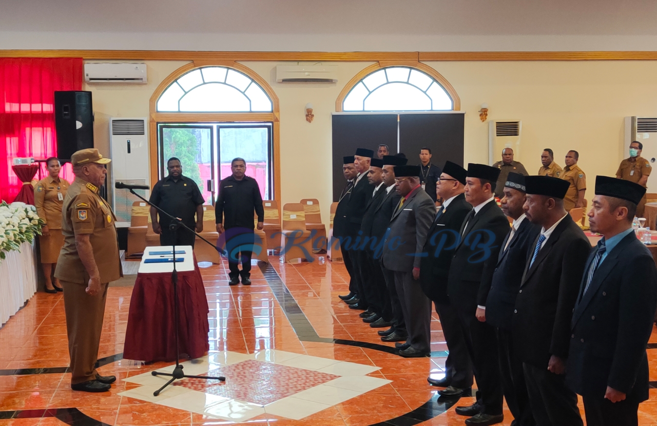 Penjabat Gubernur Papua Barat Lantik Panitia Pemilihan Anggota MRPB Periode 2023-2028