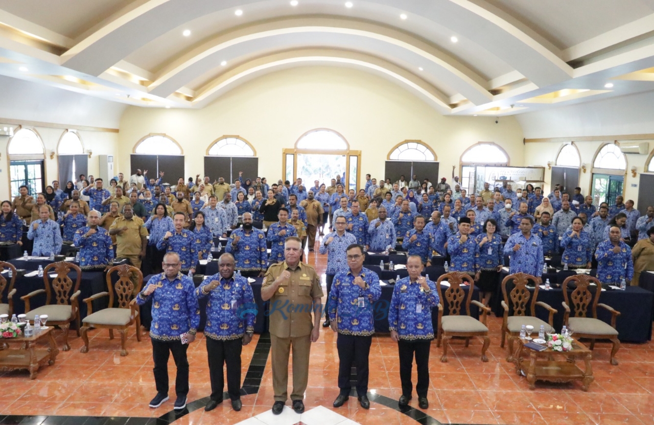 Pj. Gubernur Waterpauw Buka Forum OPD  RKPD Provinsi Papua Barat Tahun 2024