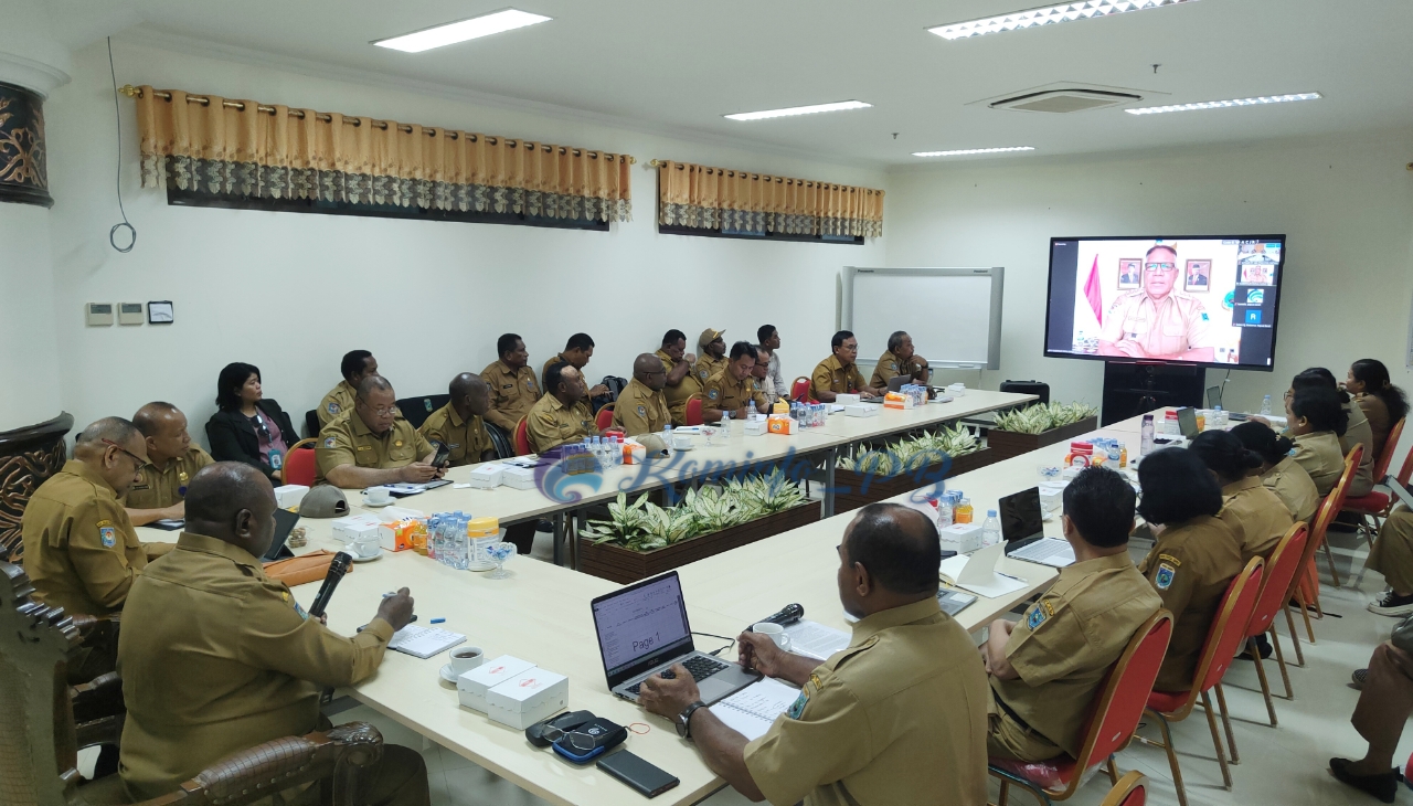 Pj. Gubernur Waterpauw Evaluasi Menyeluruh Penanganan Stunting dan Kemiskinan Ekstrem di Papua Barat