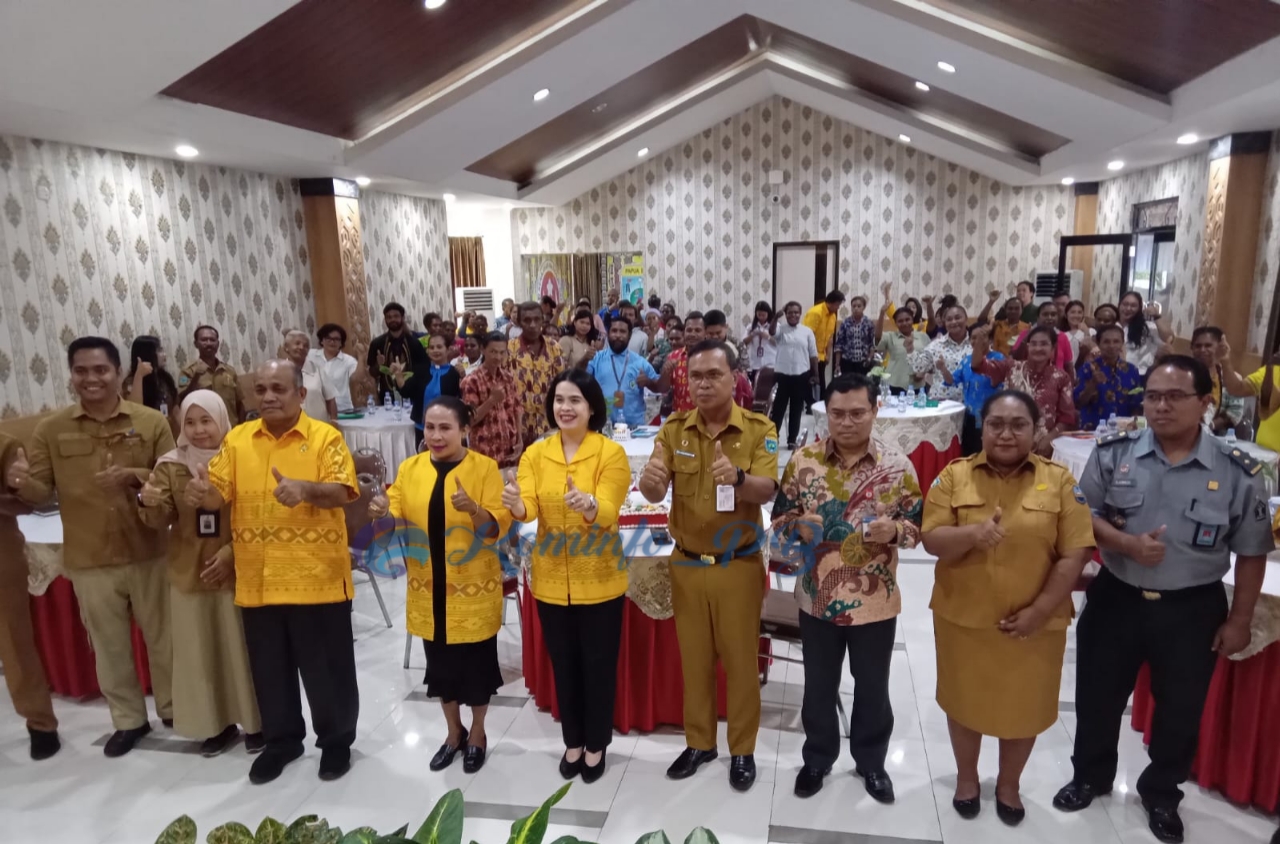 Buka Sosialisasi Perizinan Bagi Pelaku UMKM, Ketua TP PKK Roma Megawanty Tekankan Pentingnya Perizinan