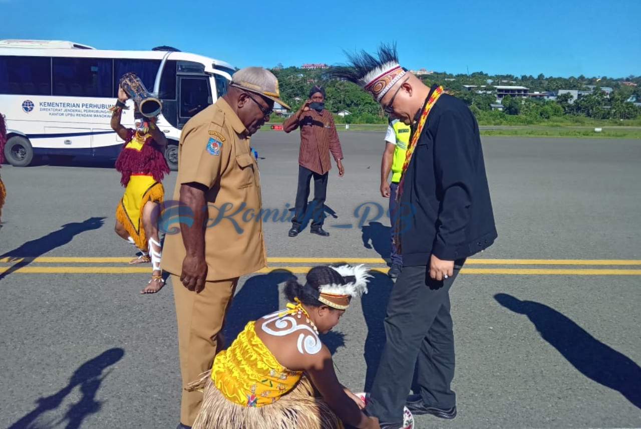 Hari ini Para Delegasi 8 Provinsi Peserta Fordasi Tiba Di Manokwari