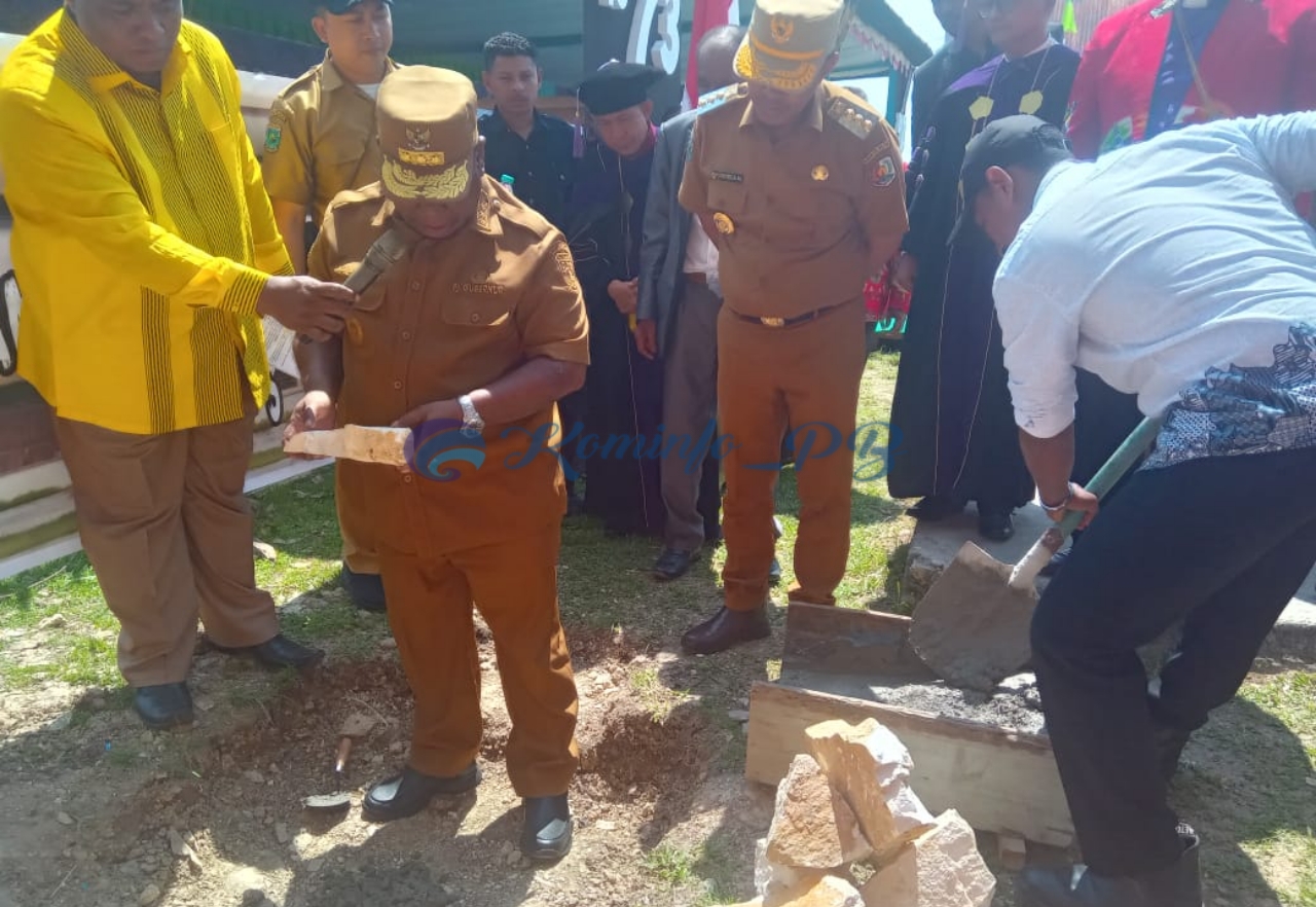 Letakan Batu Pertama Asrama STT Theologia, Pj. Gubernur Ali Baham Harap Pembangunan Berjalan Lancar
