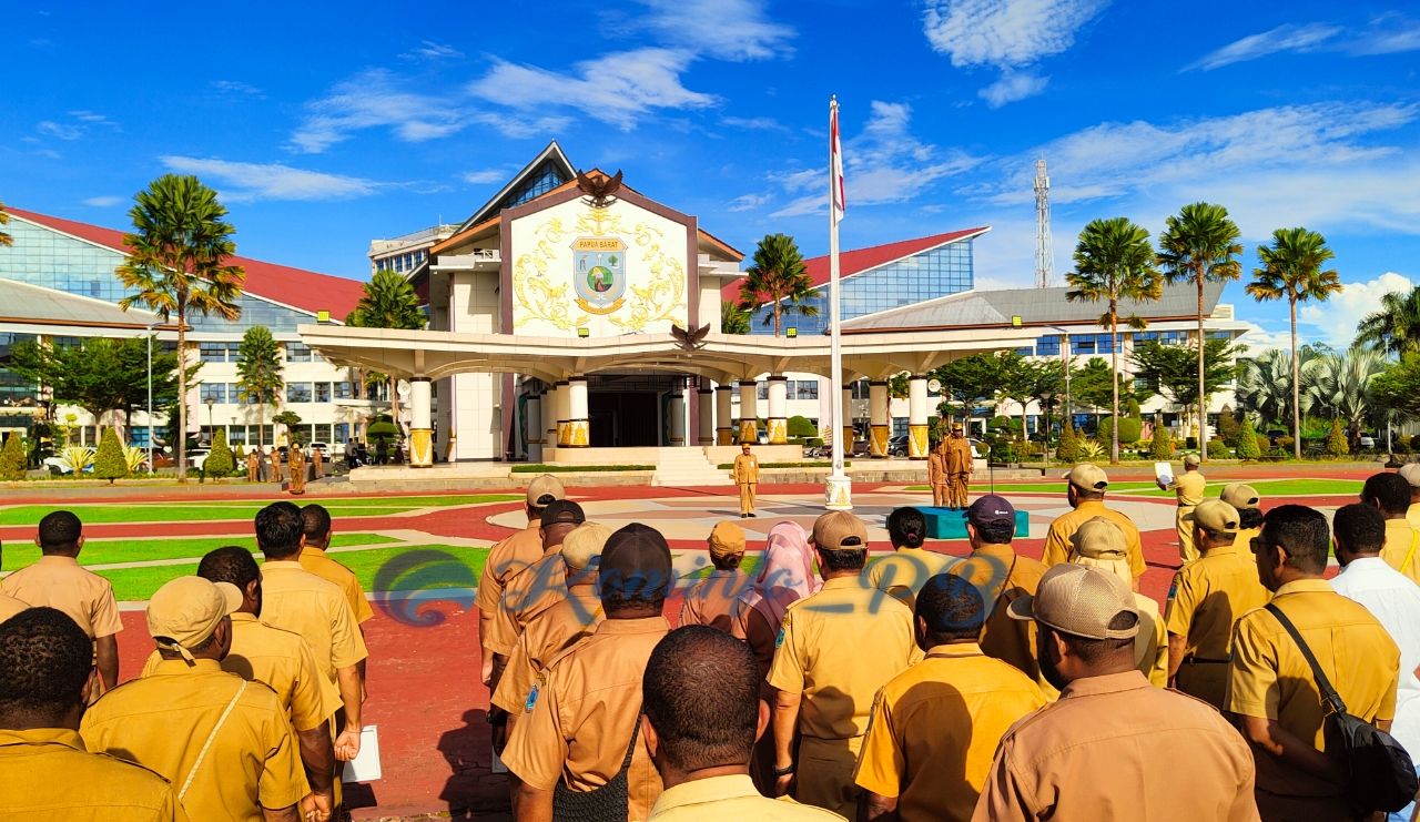 Pj. Gubernur Ali Baham : Pimpinan OPD Awali Rapat Pembagian Tugas dan Evaluasi Pengelola Keuangan