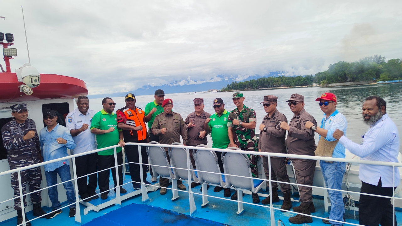 Pj. Gubernur Papua Barat Bersama Forkopimda Lakukan Pemantauan Pesisir Teluk Sawaibu dan Doreh