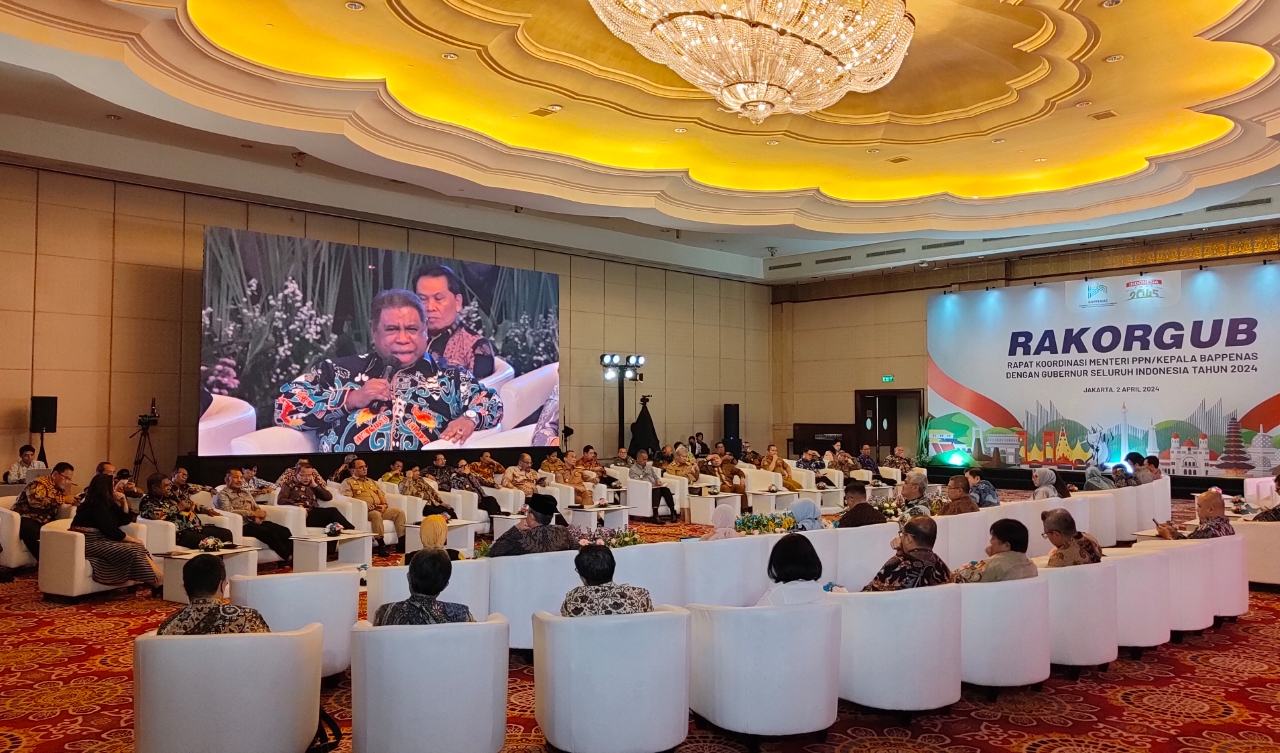 Filosofi 1 Tungku 3 Batu dan Kondisi Daerah Dijabarkan Pj. Gubernur ABT Saat RAKORGUB di Jakarta