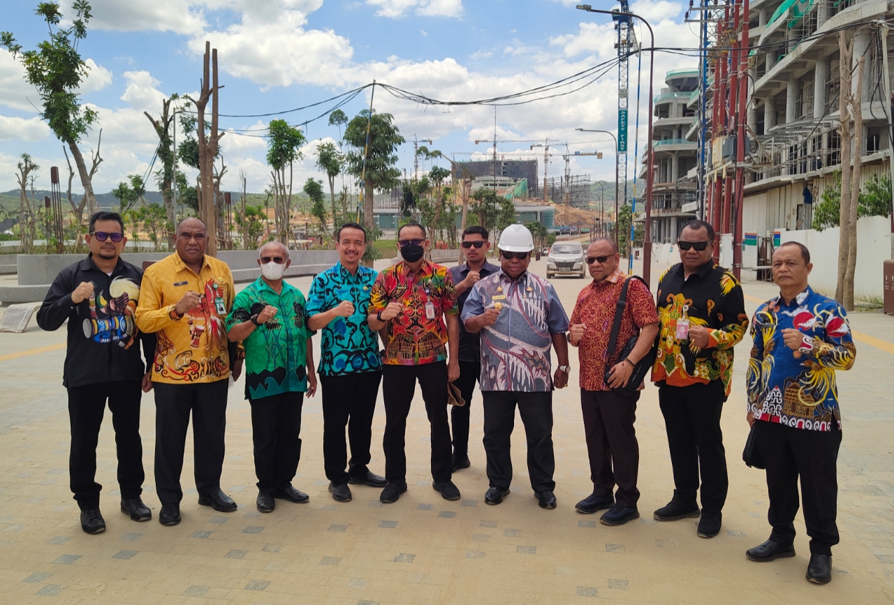 Kunjungi Areal Pembangunan IKN, Pj. Gubernur Papua Barat Tegaskan Visi Indonesia Emas 2045 Bukan Mimpi