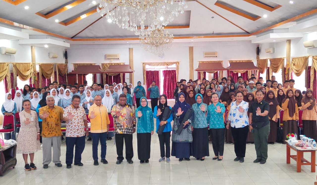 B2SA Go To School Sambangi Fakfak Dalam Rangkaian HKG PKK Ke-52, Mencetak Generasi Indonesia Emas 2045