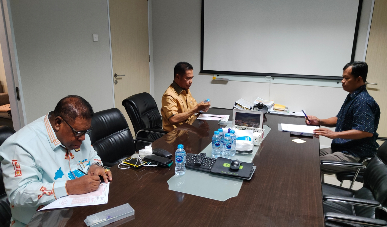Pj. Gubernur Ali Baham dan Pj. Gubernur Rumasukun Sukses Jalani Ujian Sertifikasi Manajemen Resiko Jenjang Lima
