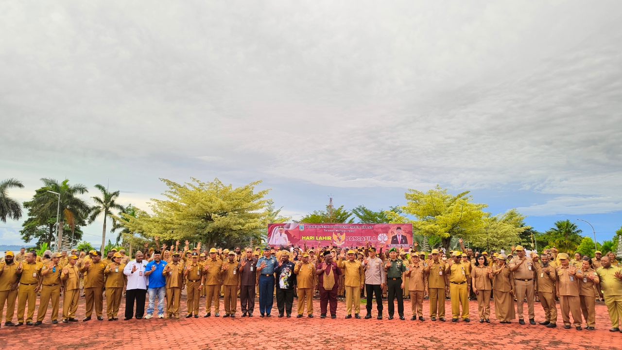 Pj. Gubernur Ali Baham Tegaskan Pancasila Pemersatu Menuju Indonesia Emas 2045