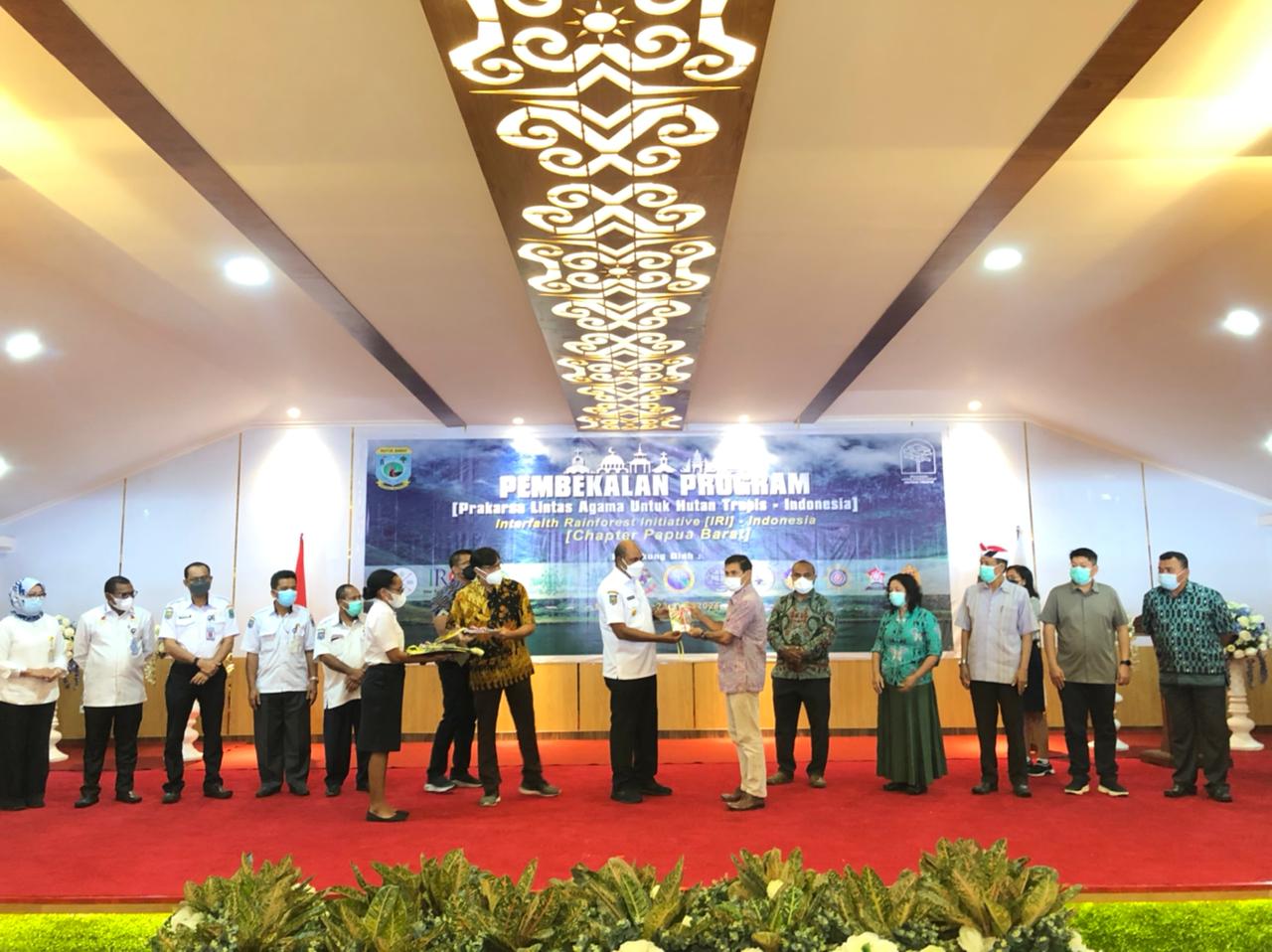 Pembekalan Prakarsa Lintas Agama Hutan Tropis Chapter Papua Barat Momen Pelestarian Berkelanjutan