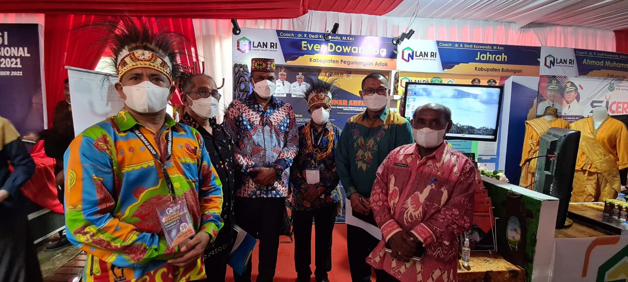 Bangga ! Kominfo Perstatik Papua Barat Pamerkan Aplikasi SITANDA di Samarinda