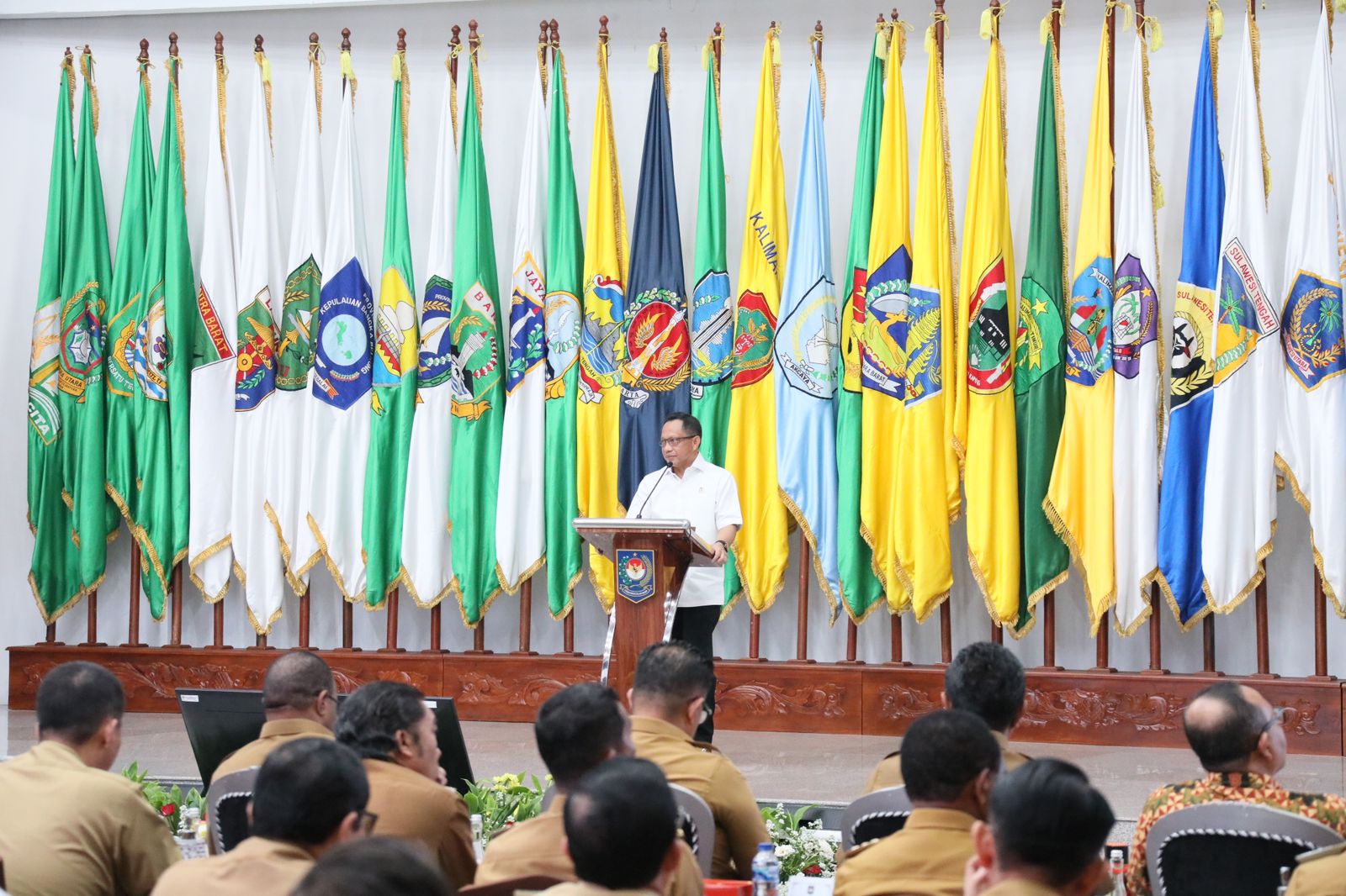 Pj. Guebernur Waterpauw Rapat Koordinasi Penjabat Kepala Daerah