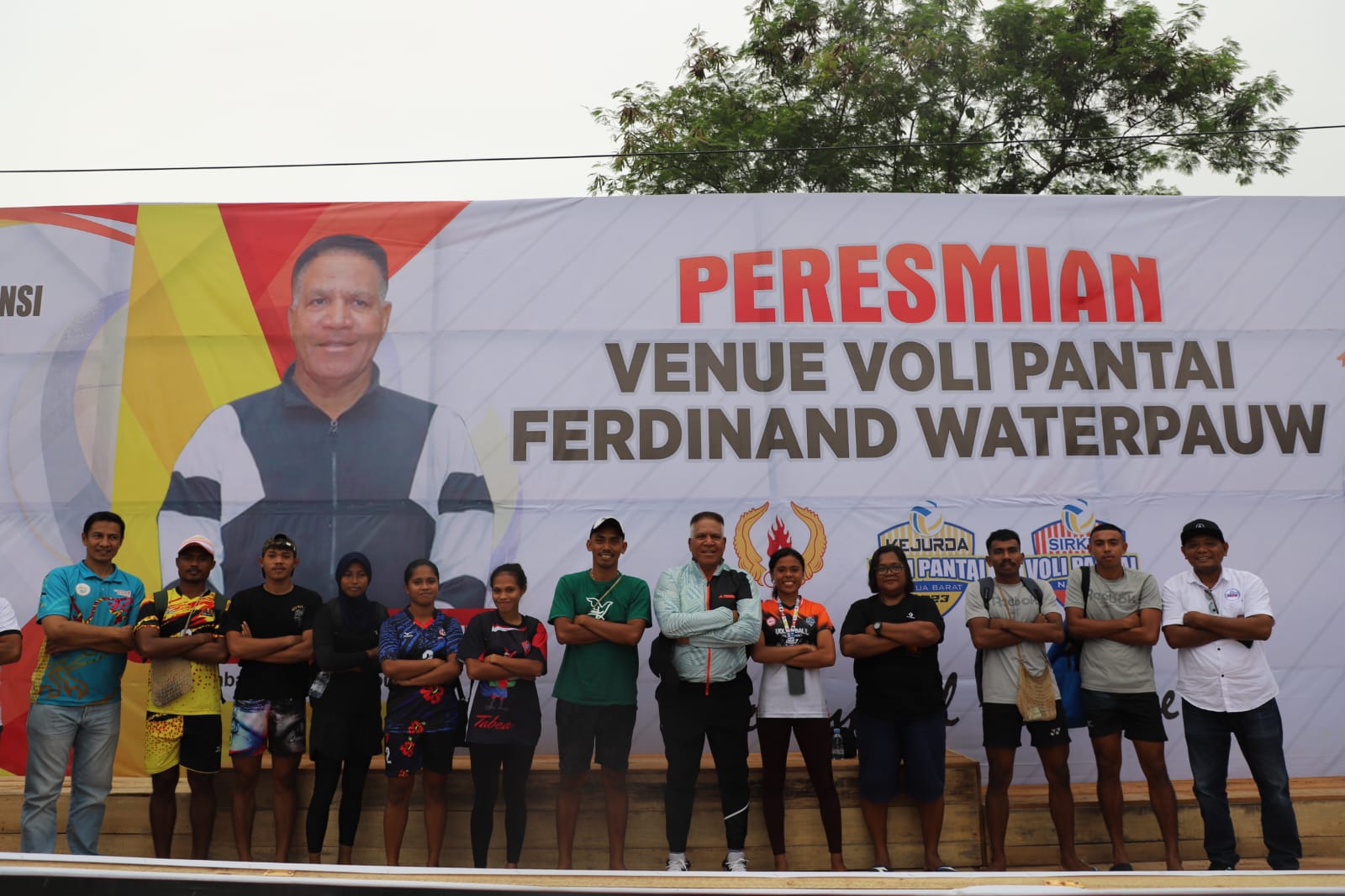 Cek Kesiapan Venue Volly Pasir Ferdinand Waterpauw, Pj. Gubernur :  Dari Sirkuit Nasional Menuju Event International