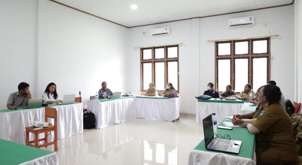 Satgas Stunting Papua Barat Beri Pelatihan Aplikasi E-Keriting di Teluk Wondama