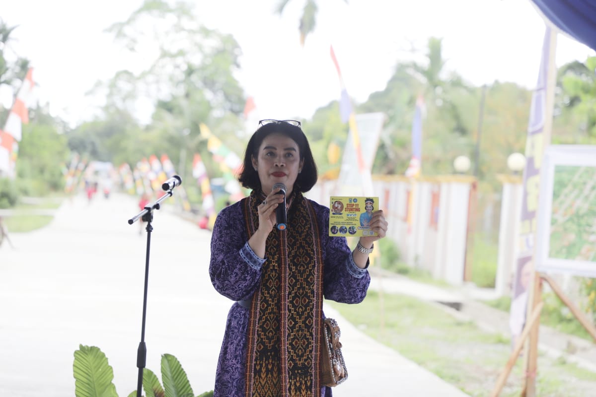 Ketua TP PKK Roma Megawanty Kampanyekan Resiko Stunting Kepada Masyarakat di Distrik Masni