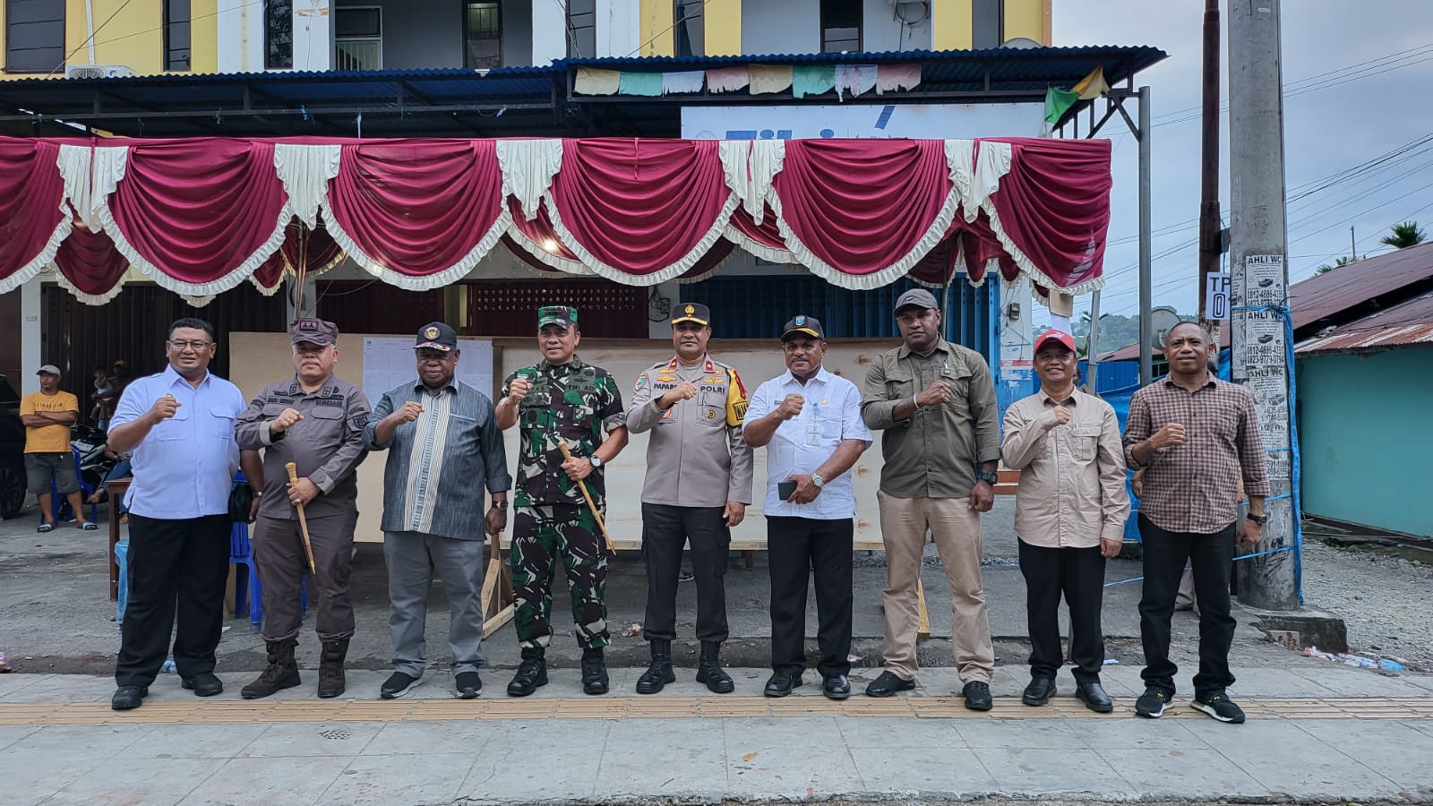 Pj. Gubernur Ali Baham Akui Pemilu 2024 Papua Barat Berjalan Aman dan Optimis Partisipasi Pemilu 80 Persen