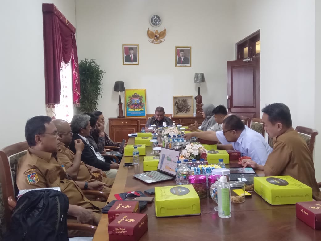 Tindak Lanjut Evaluasi Inflasi Mendagri Setiap Hari Senin, Pj. Gubernur ABT Pimpin Rapat TPID