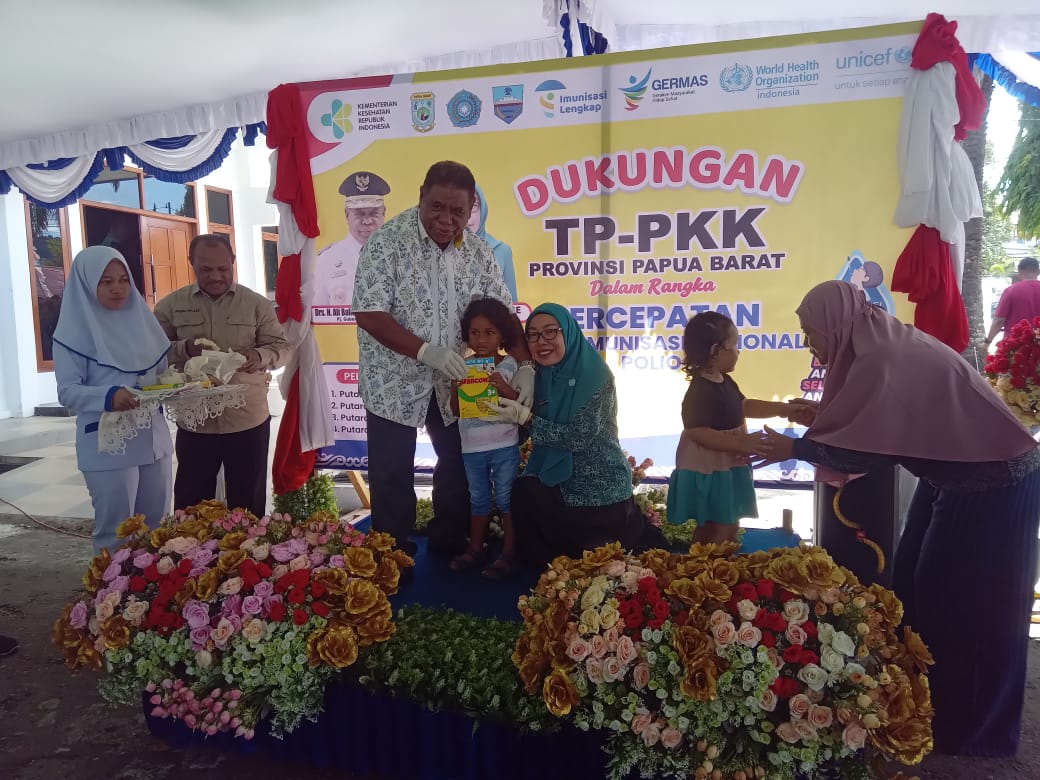 Canangkan PIN Polio Di Papua Barat, Pj. Gubernur ABT : Satu Anak Saja Sakit Itu Sudah Terlalu Banyak