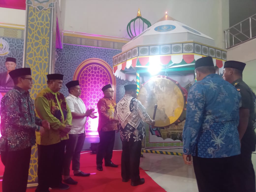 Resmi Tutup MTQ Ke-X Papua Barat, Pj. Gubernur ABT : Ini Kesempatan Meningkatkan Iman Dan Takwa.