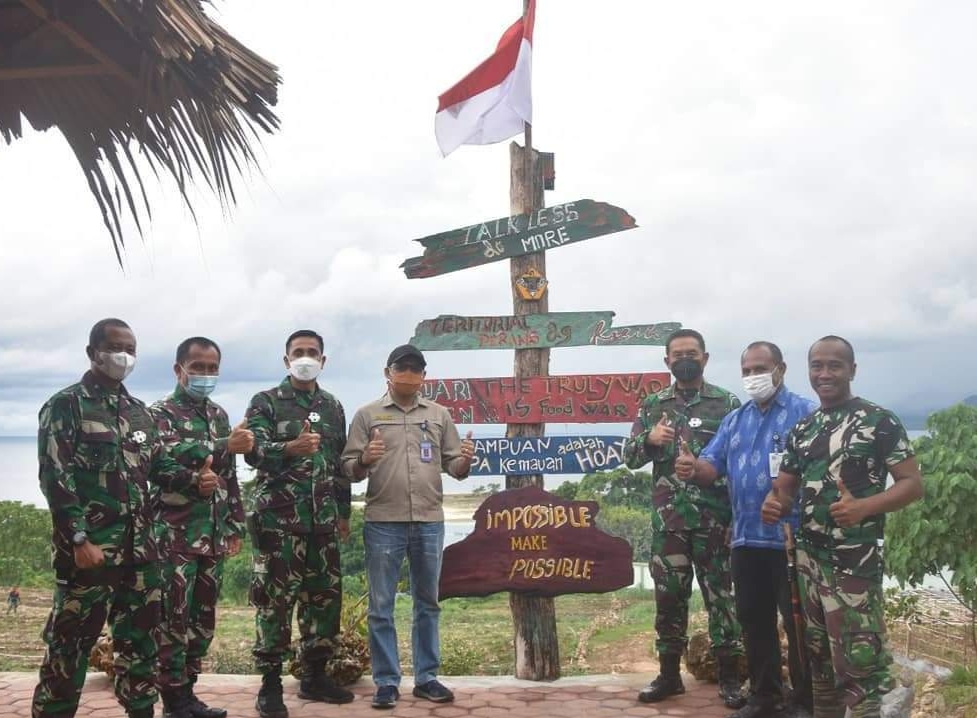 Inovasi Kebun Lahan Karang Oleh Kodam XVIII/Kasuari Diapresiasi Balitbangda dan Dinas TPH Bun Papua Barat