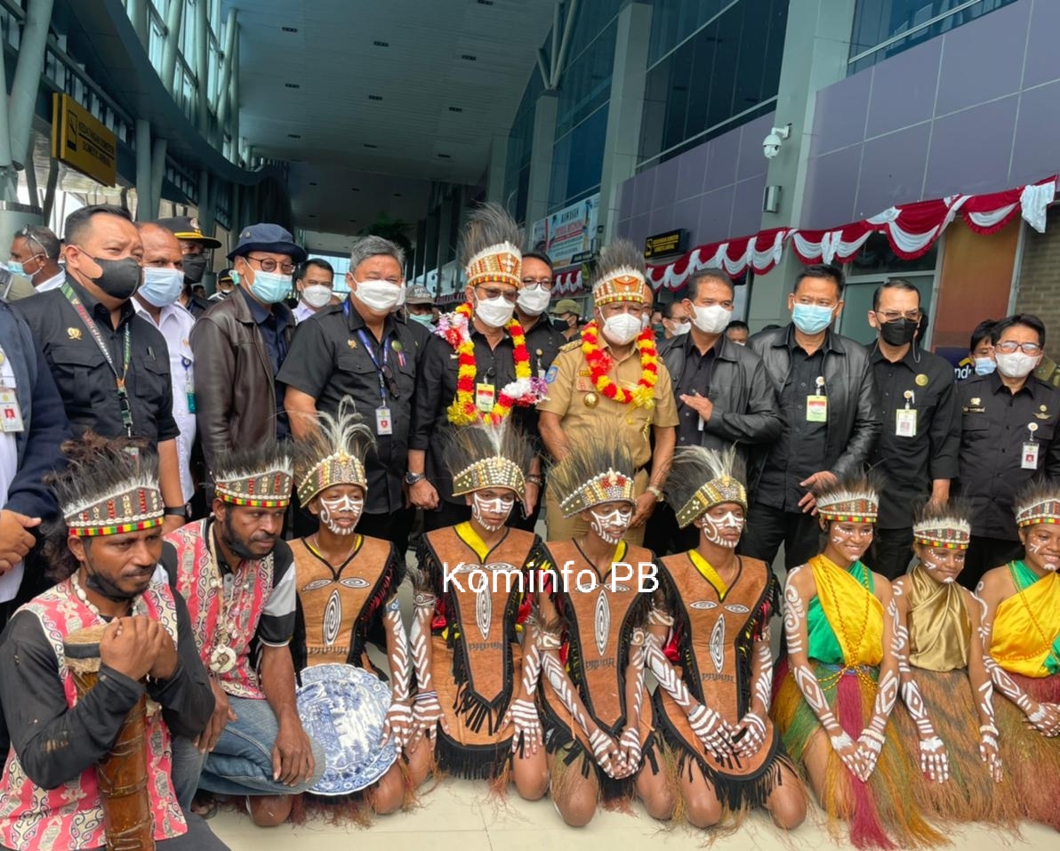 Gubernur Sambut Kunker Menteri Pertanian Beserta Jajaran di Papua Barat