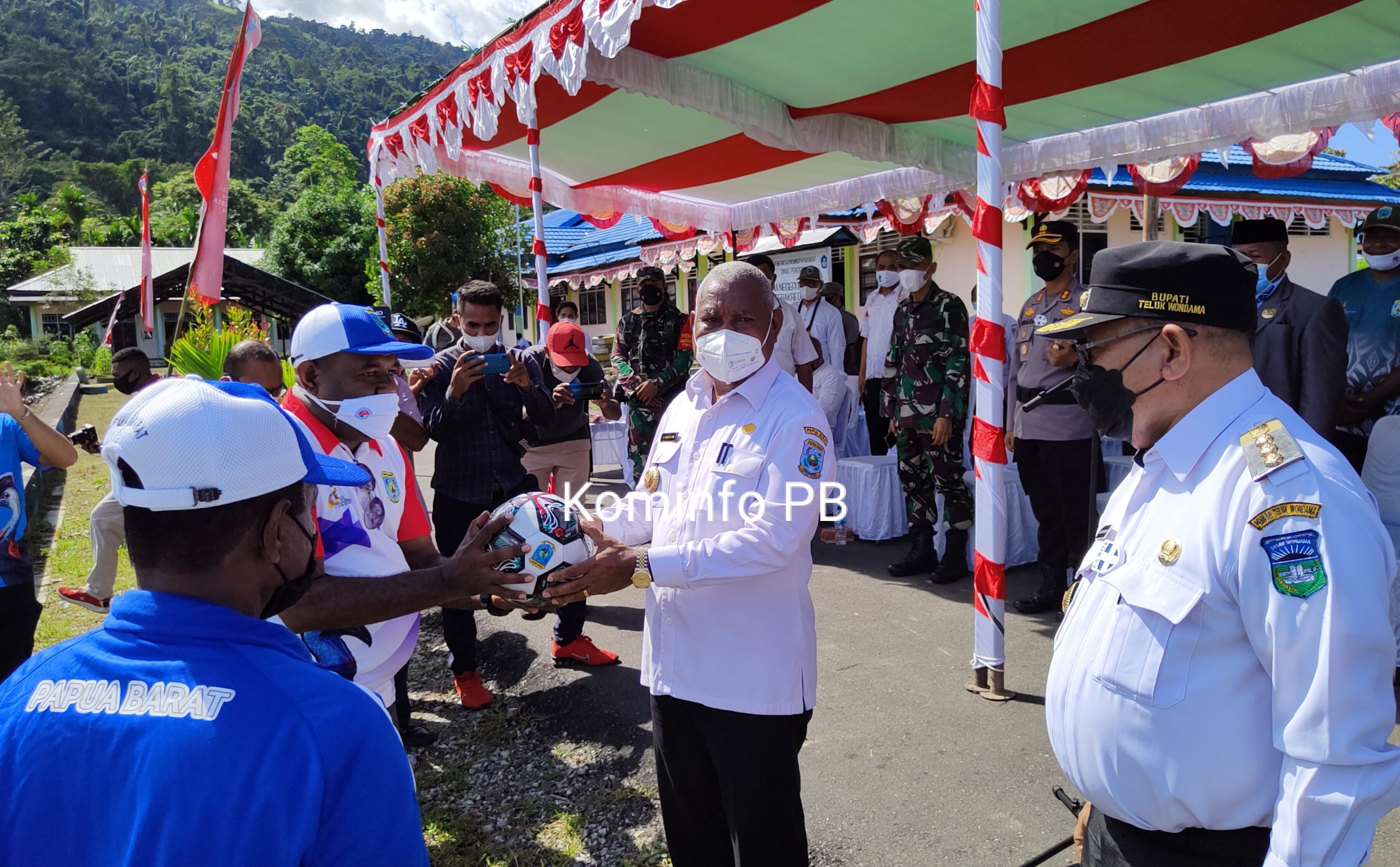 Liga Sepakbola Berjenjang U-14 & U-16 Piala Gubernur Papua Barat Resmi Bergulir