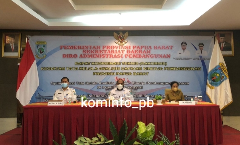 Pembukaan Rakornis Tata Kelola Analisis Capaian Kinerja Pembangunan Provinsi Papua Barat