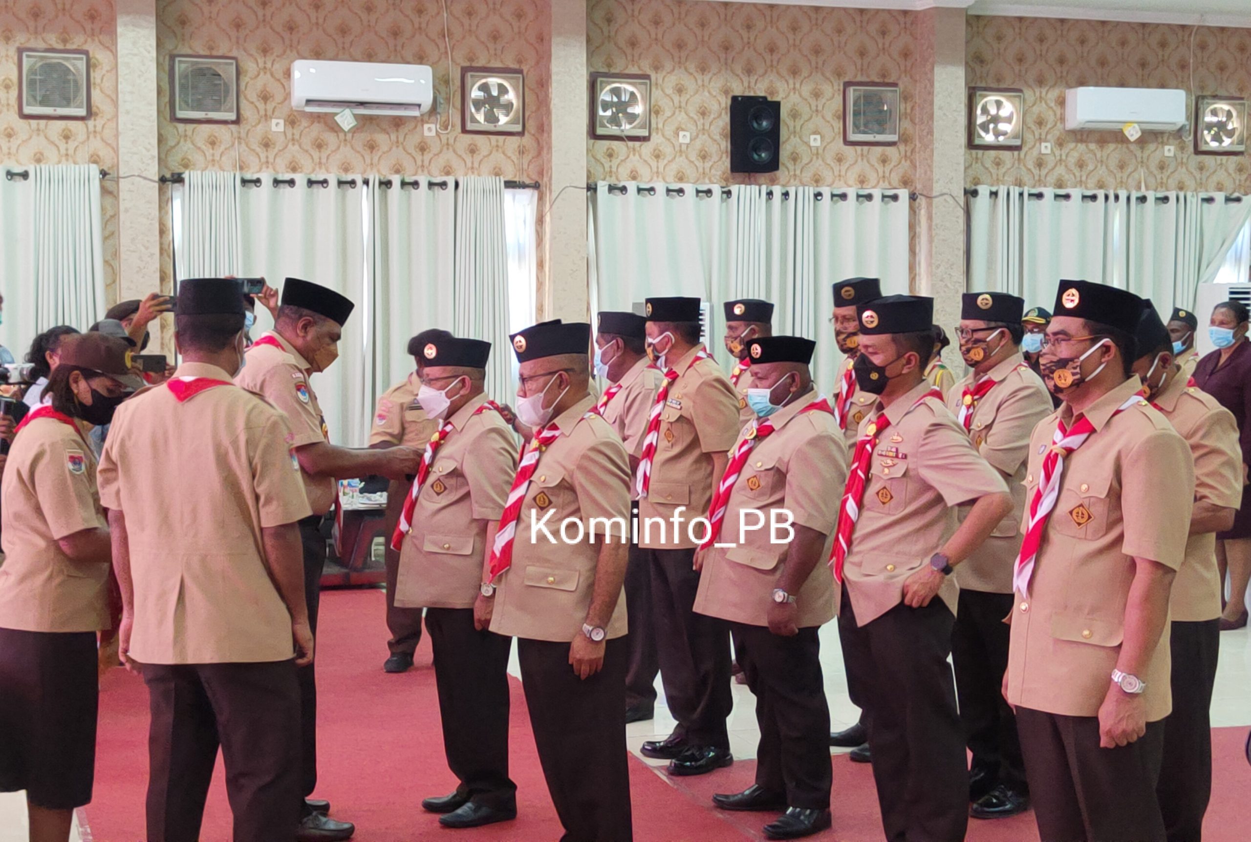 Ketua Kwarda Pramuka Papua Barat Lantik Jajaran Kwarcab 3305 Teluk Wondama