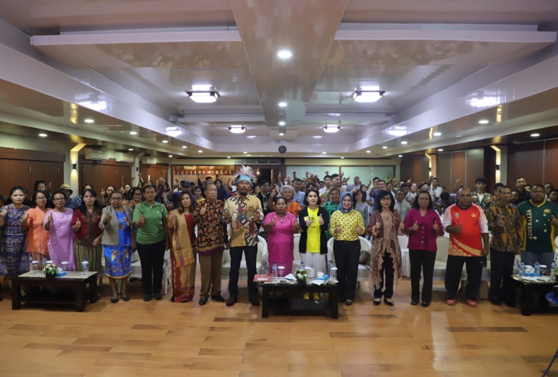 Hadiri HUT Ke-3 Babasal Sulawesi Tengah,  Ketua TP PKK Roma Megawanty, Mari Kita Bahu Membahu Hadapi Masalah Stunting