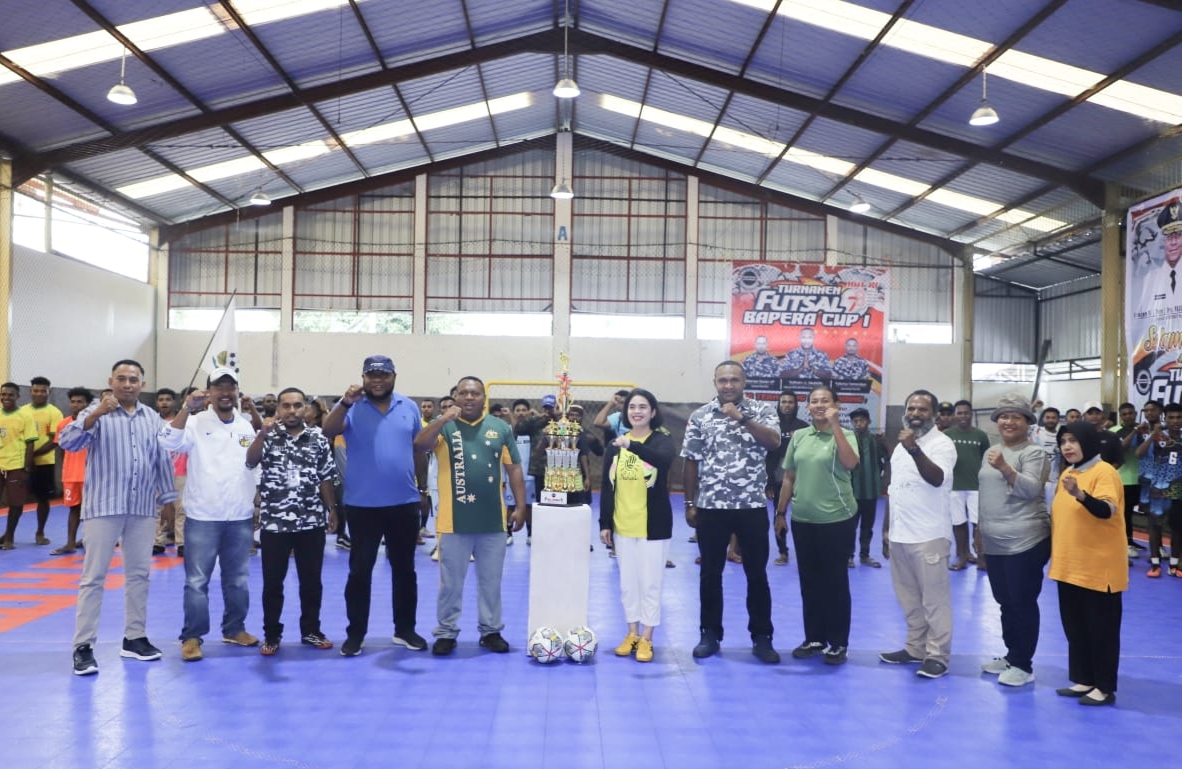 Buka Futsal Bapera Cup I , Ketua TP PKK Roma Megawanty Ajak Kaum Muda Hindari Pernikahan Dini