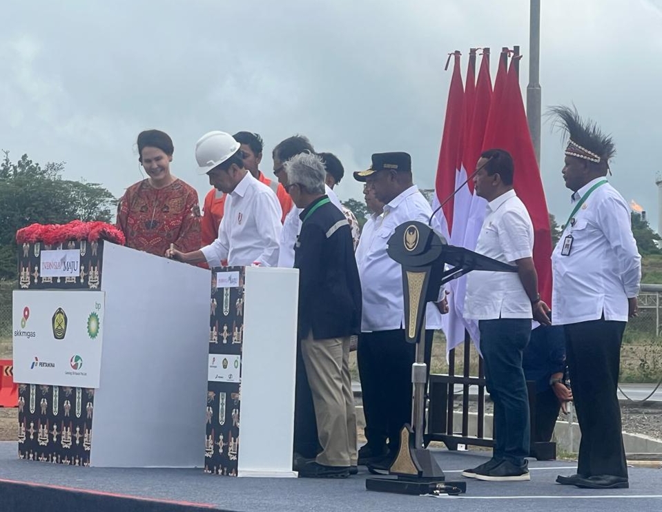 Presiden Jokowi Resmikan Train 3 LNG Tangguh dan Grounbreaking Sejumlah Proyek di Teluk Buntuni