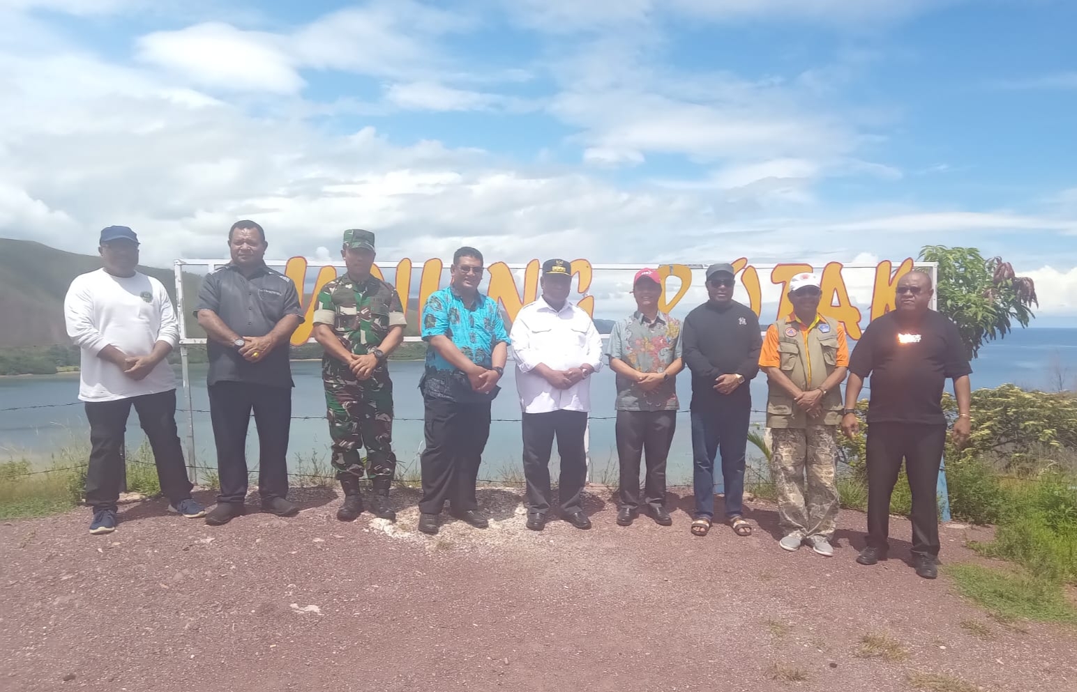 Kunker Kabupaten Teluk Bintuni Berakhir, Pj. Gubernur Ali Baham Dan Rombongan Balik Kanan Menuju Manokwari