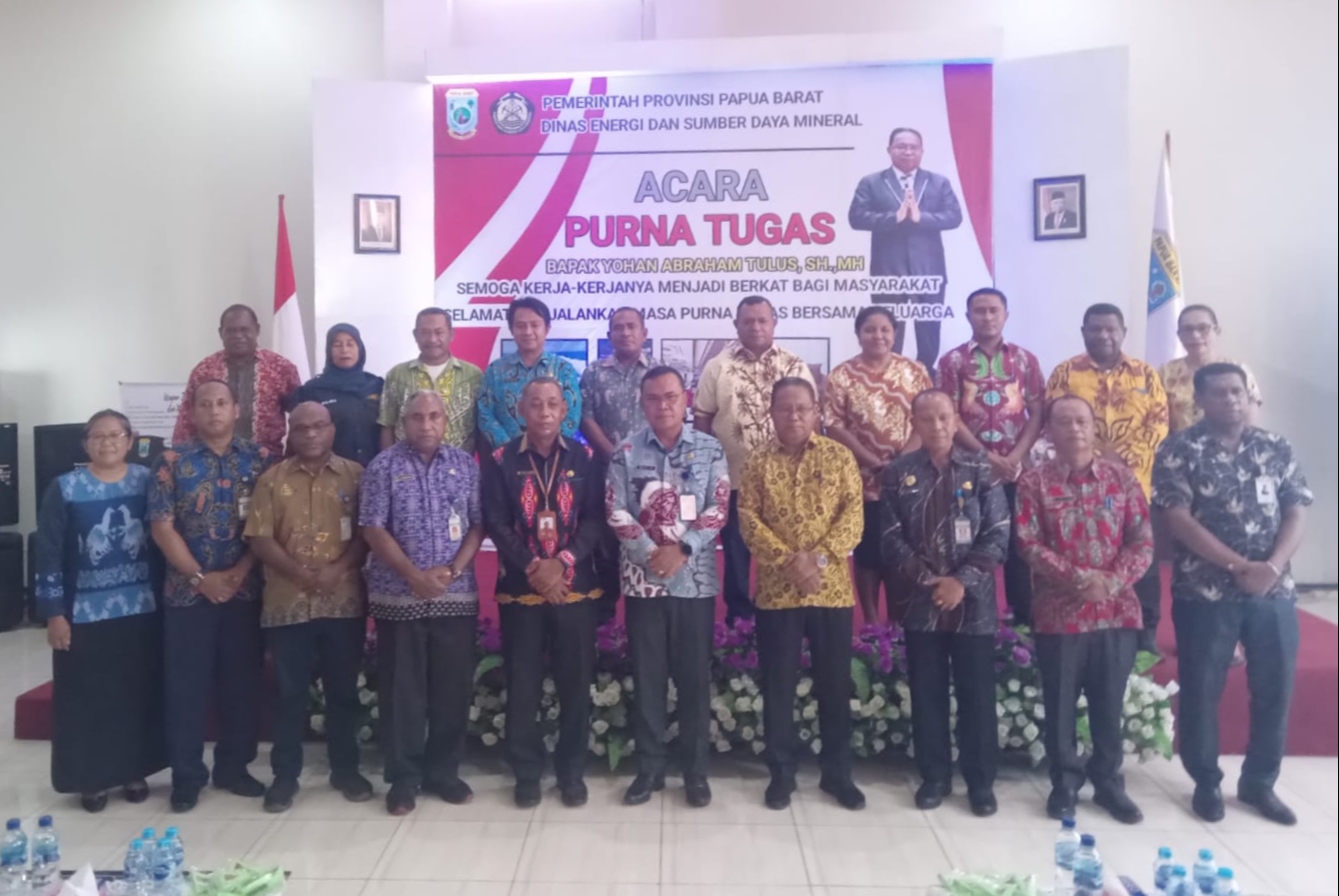 Pemprov Papua Barat Hari ini Serahkan SK Purna Tugas Kepada Mantan Kadis ESDM Jhon Tulus