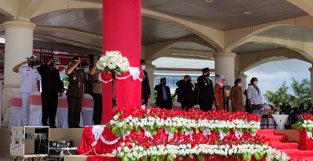 Gubernur Sampaikan Sejumlah Kemajuan Provinsi Papua Barat pada HUT Ke-21