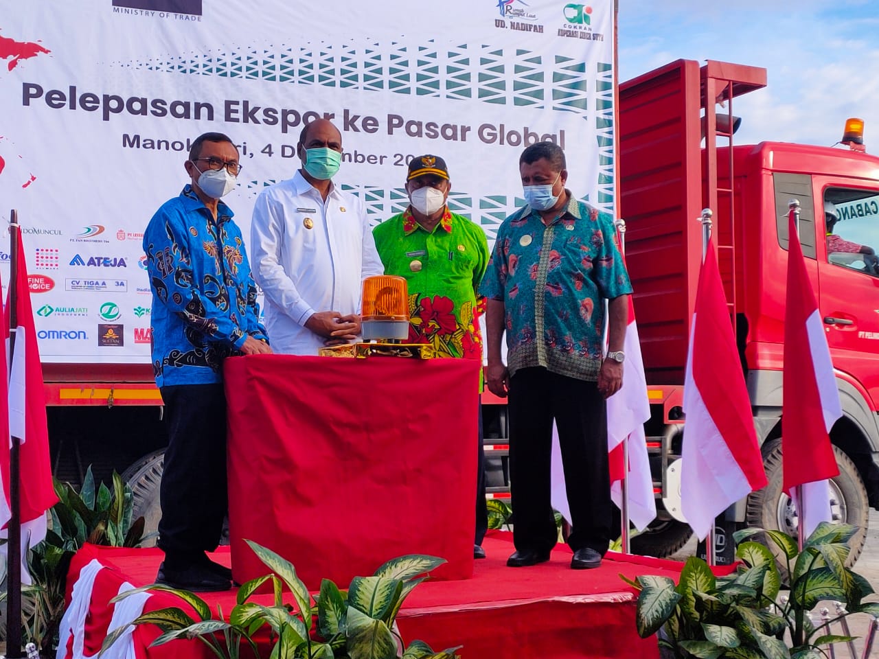 Wakil Gubernur Papua Barat Sambut Baik Ekspor Produk Indonesia ke Pasar Global 2020